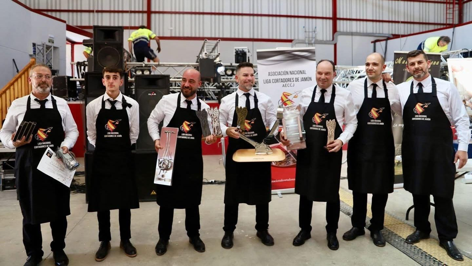 Los mejores cortadores de jamón de toda España se reúnen en Huétor Tájar