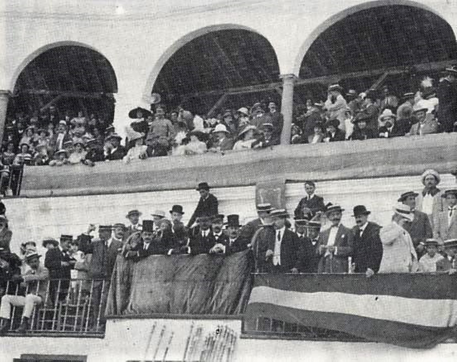 La Perseverancia escenario de aquellos benéficos espectáculos organizados por la juventud.