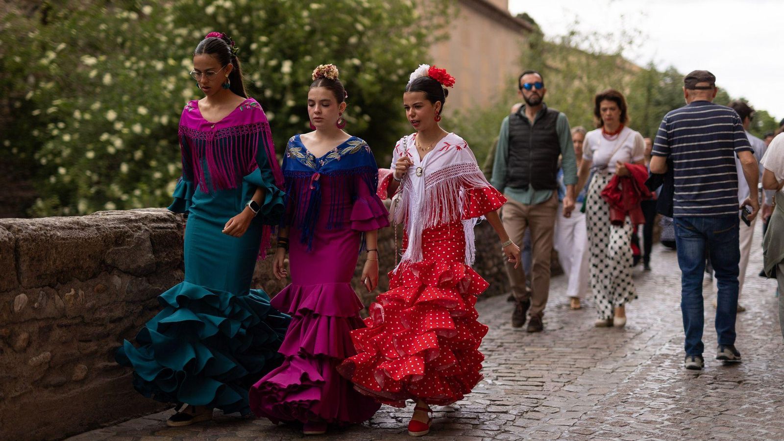 Encuéntrate en la mejores fotos del Día de la Cruz de Granada