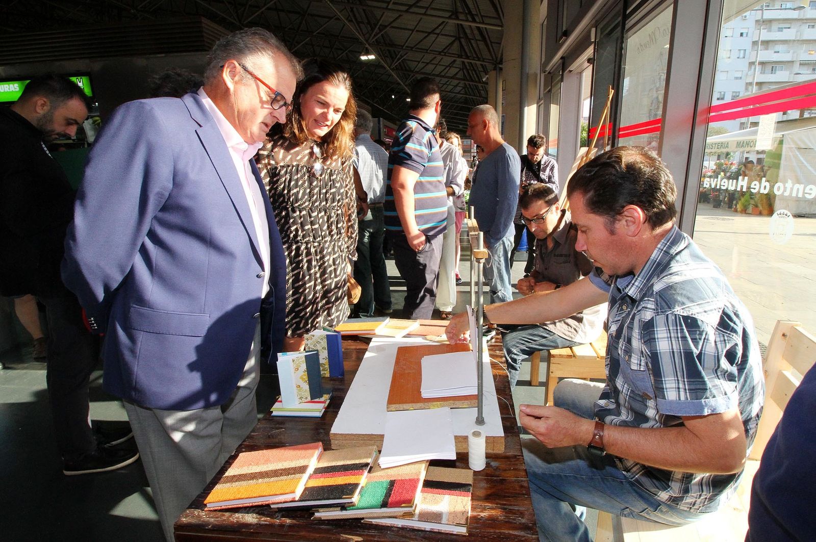 Imágenes de la VII Muestra de Artesanía FAISEM en el Mercado del Carmen.
