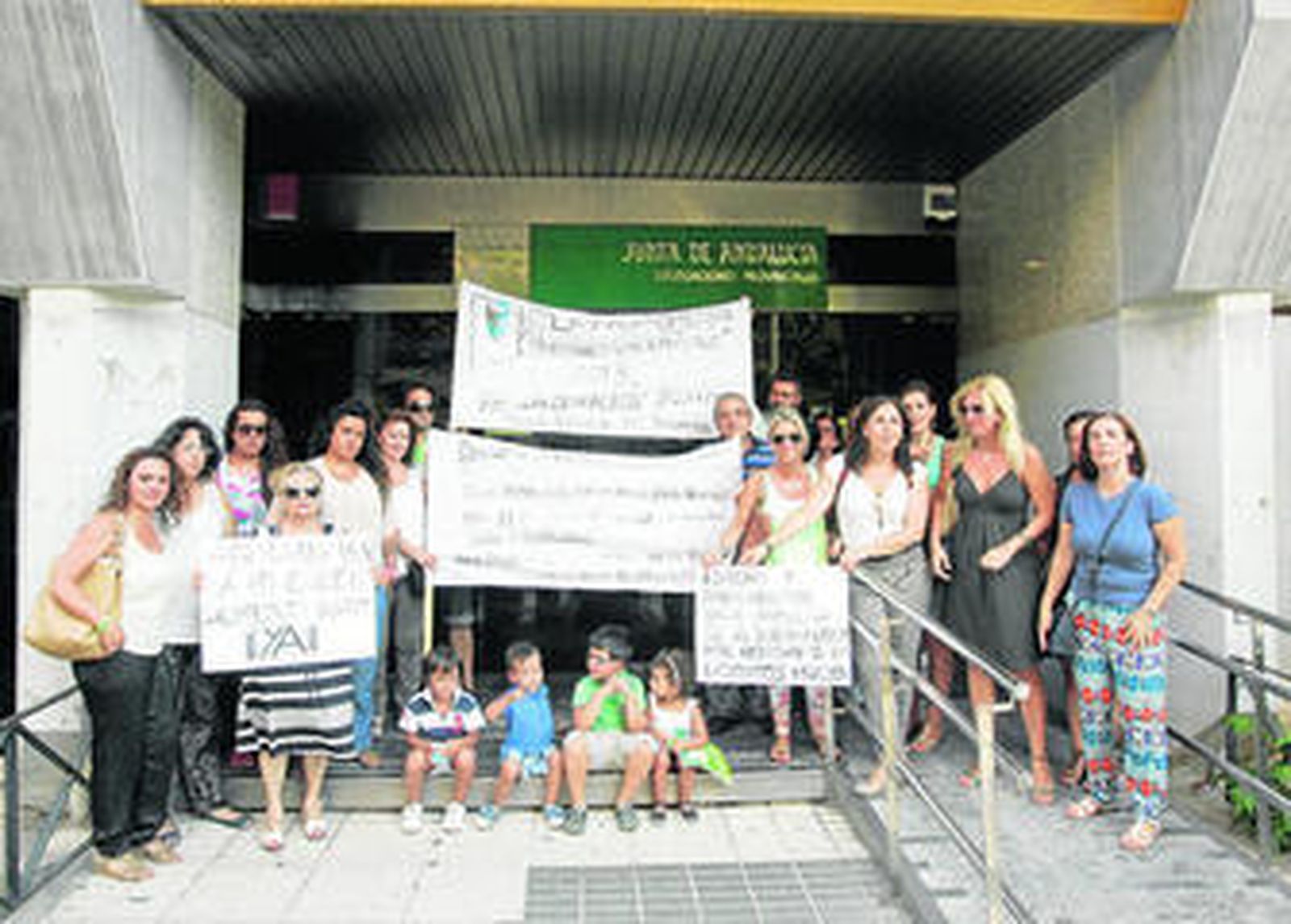 Una de las protestas de Hermano ven a mi cole 2013 pidiendo la reagrupación de hermanos.