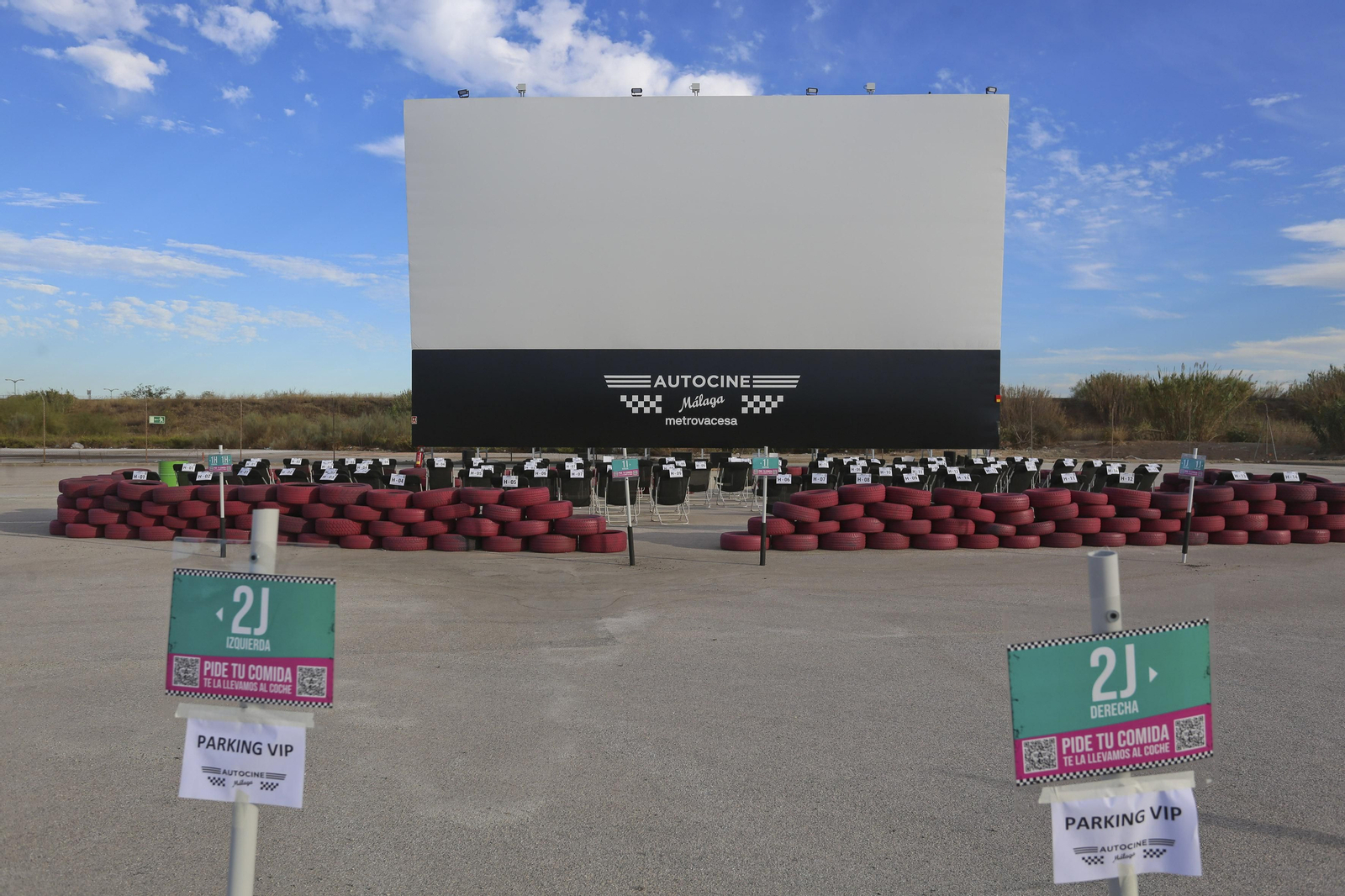 El Autocine Málaga Metrovacesa, en fotos