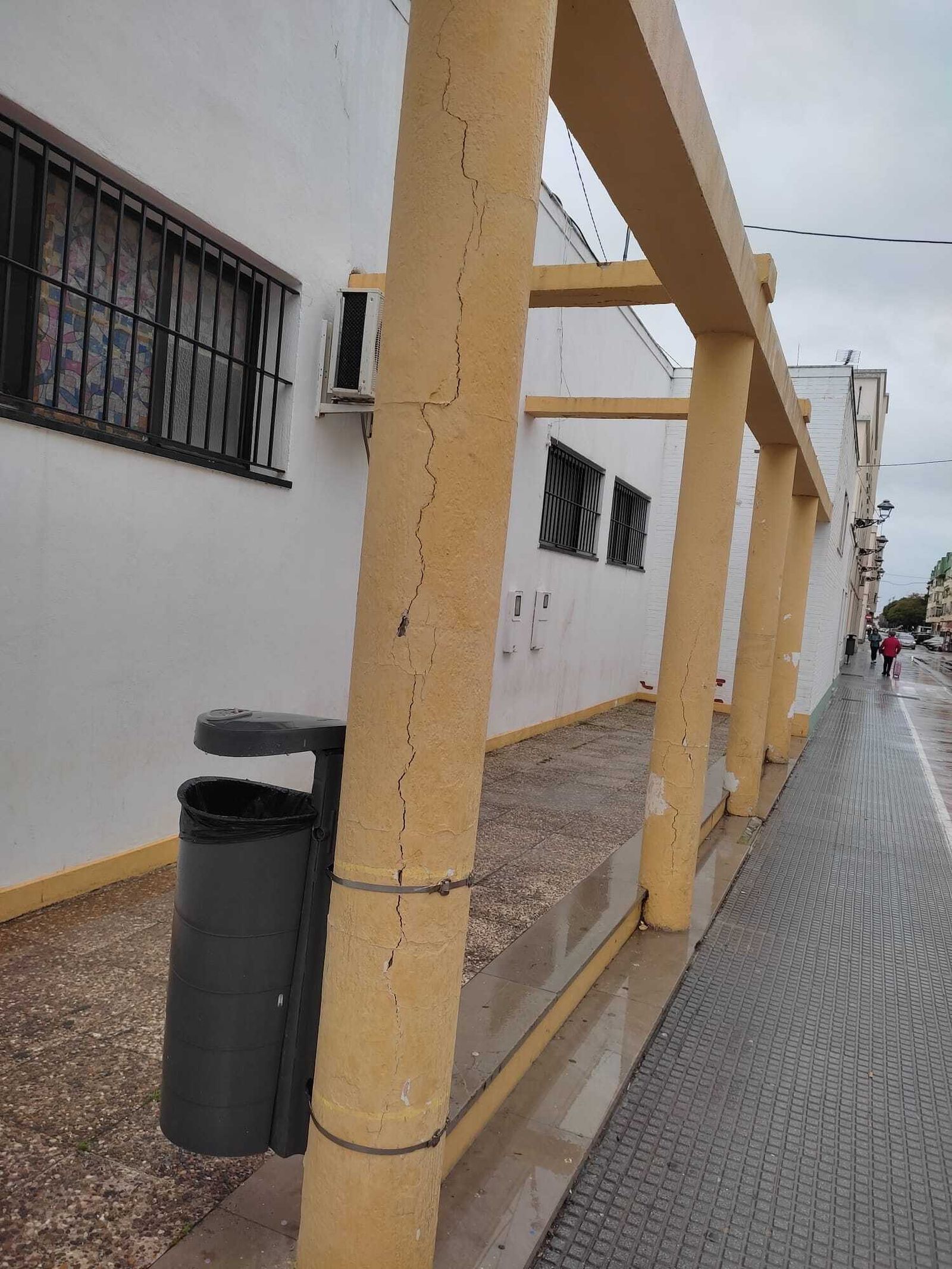 Otra imagen de la zona exterior del complejo.