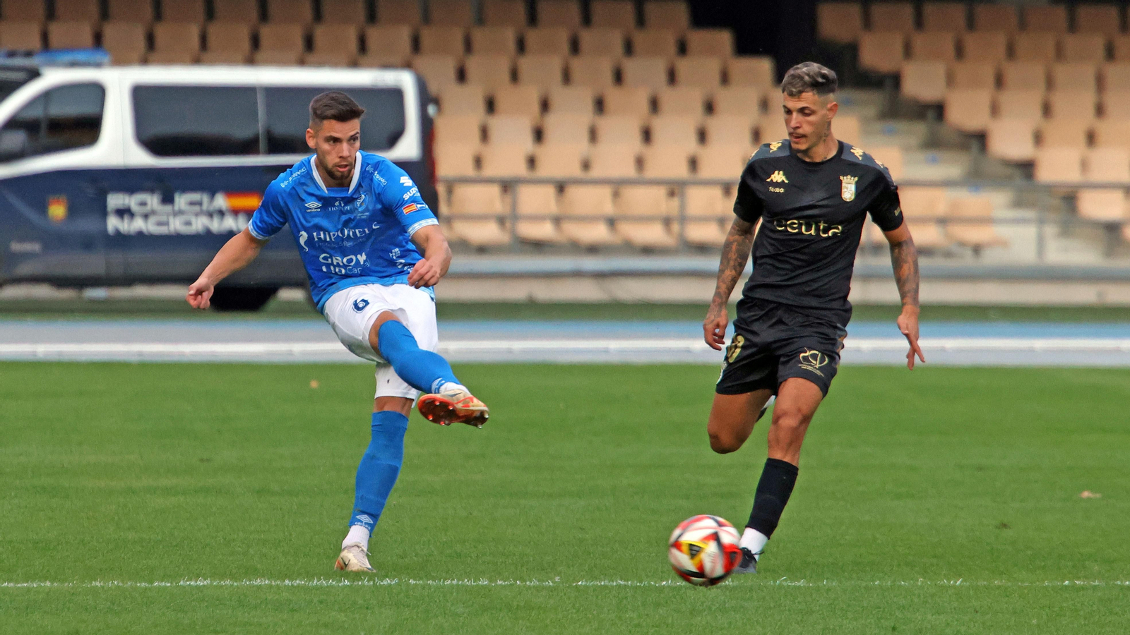 Xerez DFC - Ceuta B en el Municipal de Chapín en Jerez