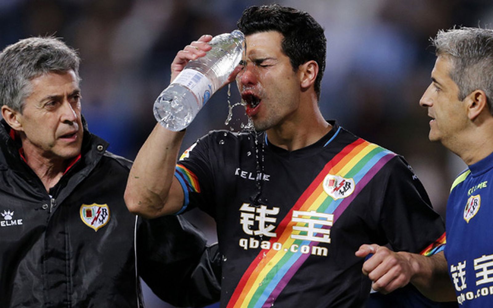 Javi Guerra, entre cuatro y seis semanas de baja