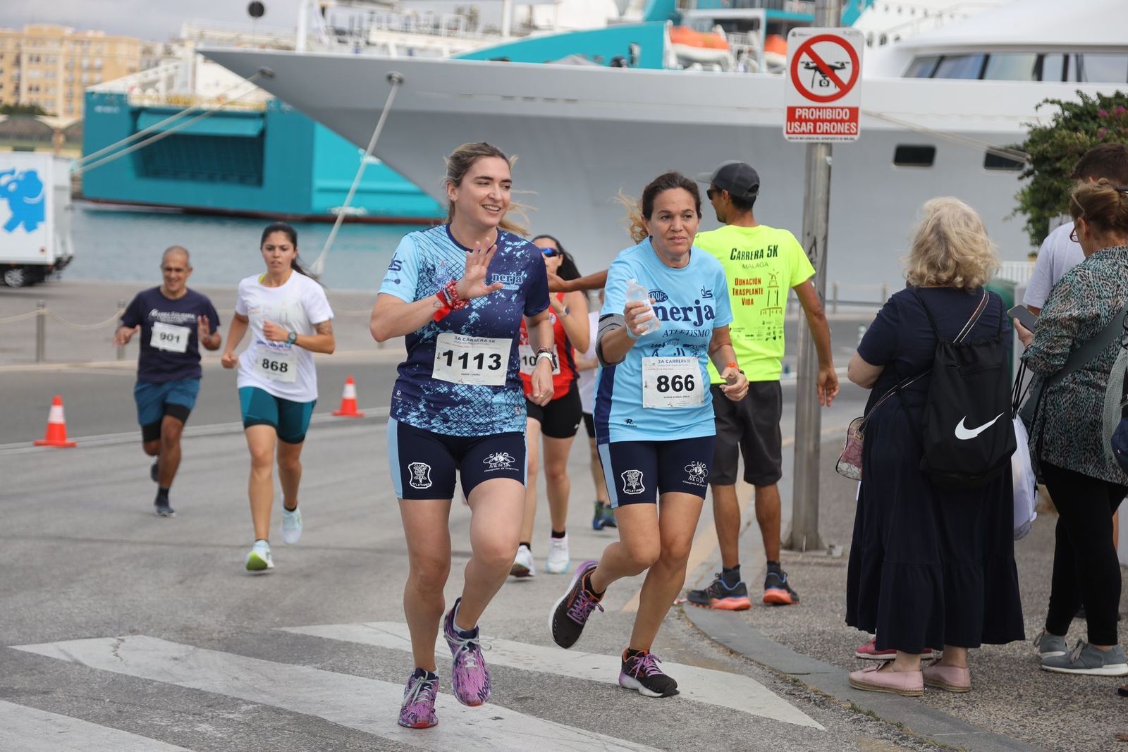Las fotos de la 3ª carrera solidaria Memorial Vicente Granados en Málaga