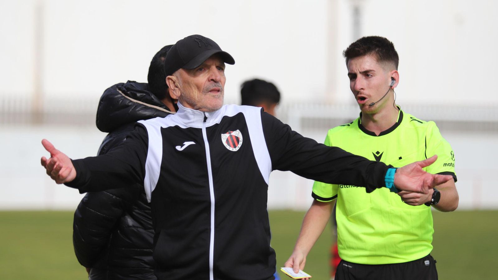 El gran trabajo de Amate en el banquillo, una de las claves.