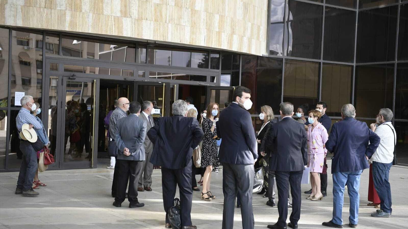 Primer día tras la reanudación del macrojuicio del caso Serrallo en Granada