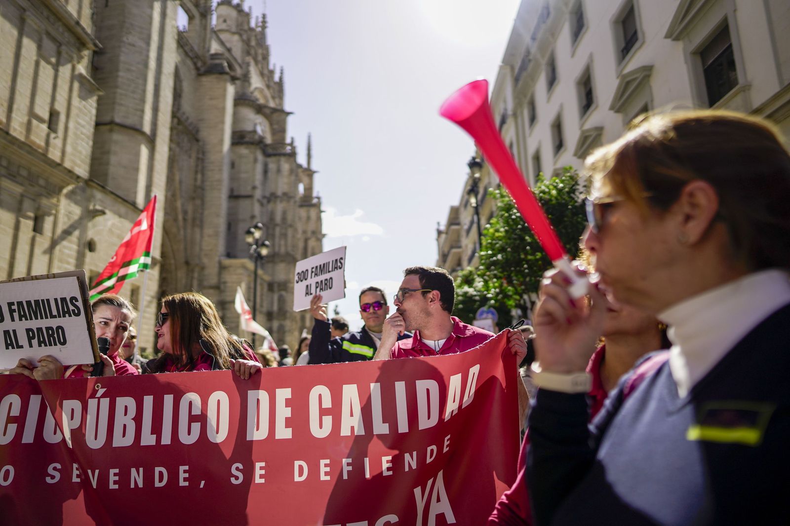 La manifestación de empleados municipales, en imágenes