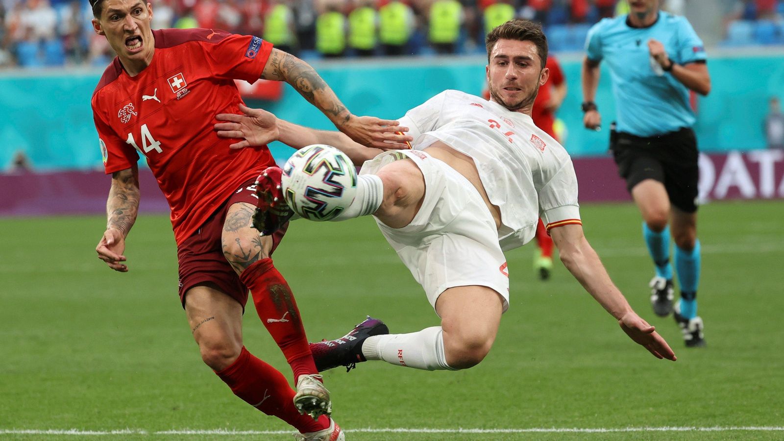 Laporte se anticipa al suizo Zuber.