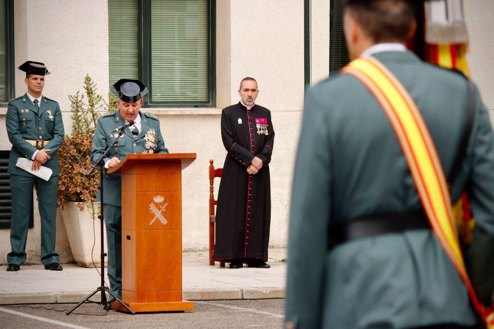 Imágenes del 179 aniversario de la Guardia Civil en Cádiz