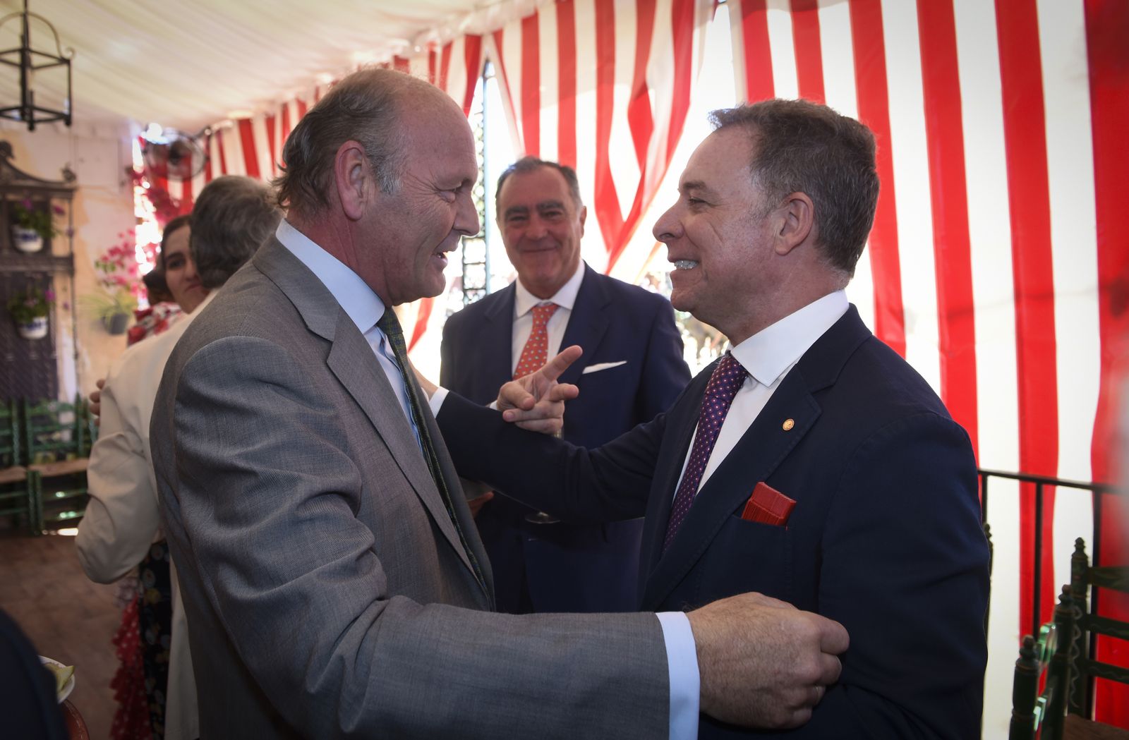 La recepción en la caseta del Santander, en imágenes