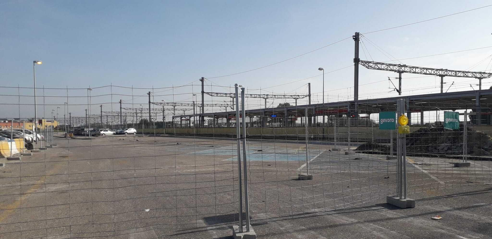 Una imagen tomada este viernes en la parcela del intercambiador.