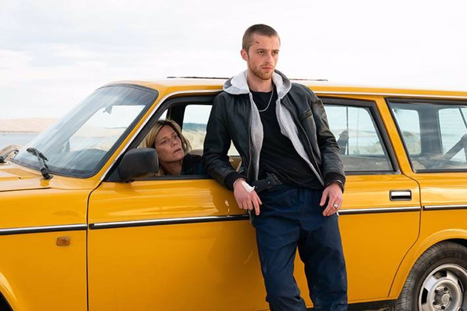 Benjamin Voisin y Marina Foïs en 'En roue libre'.