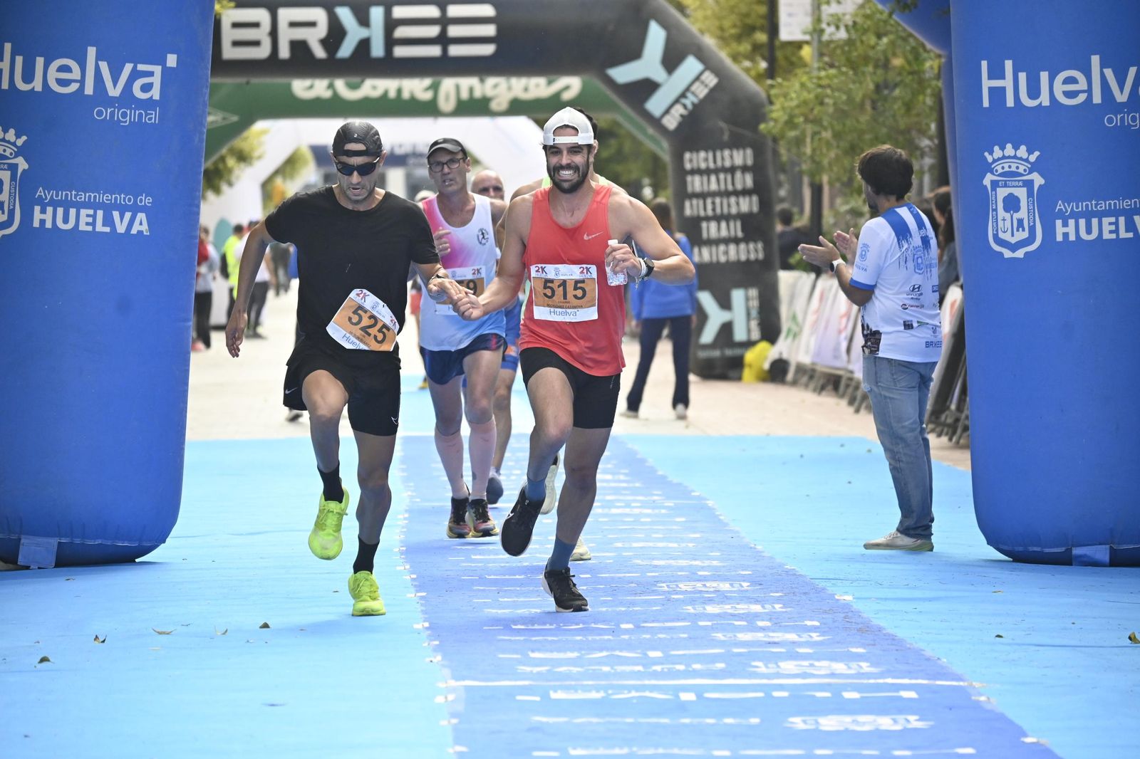Imágenes de la Carrera 21K en Huelva