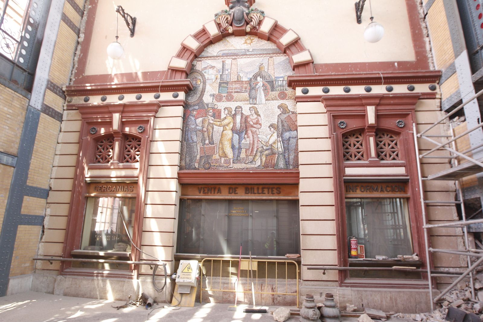 Las imágenes de las obras de la antigua estación de ferrocarril de Almería