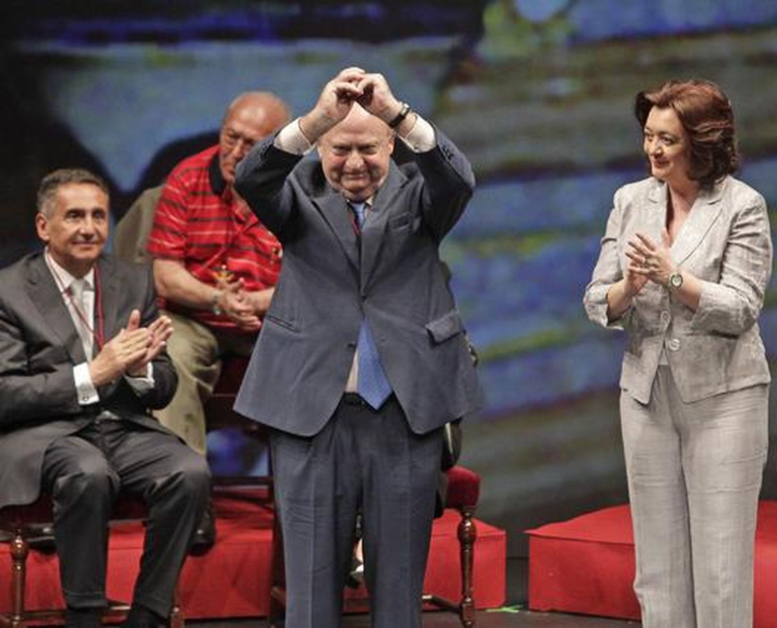 El empresario Elías Hernández ha convertido a Sevilla en un referente en el sector industrial agroalimentario, gracias a su labor a la arrocera Herba.

Foto: Antonio Pizarro, Victoria Hidalgo