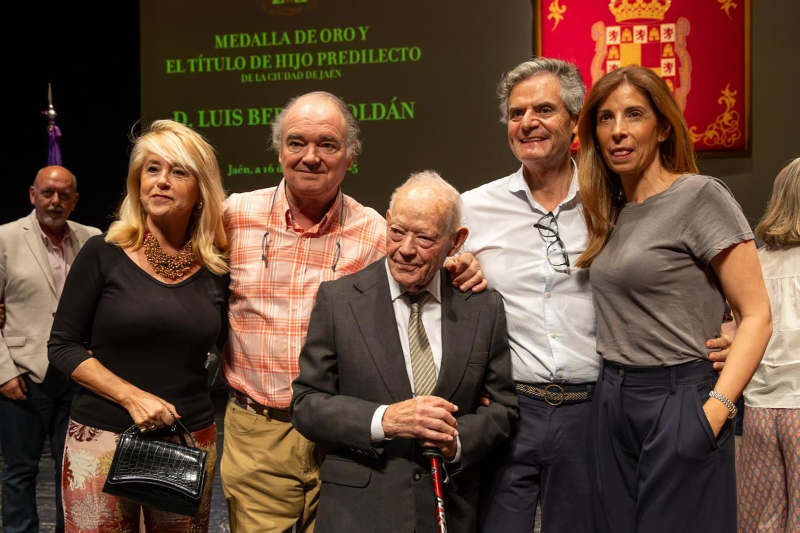 Entrega de la Medalla de Oro de la Ciudad a Luis Berges