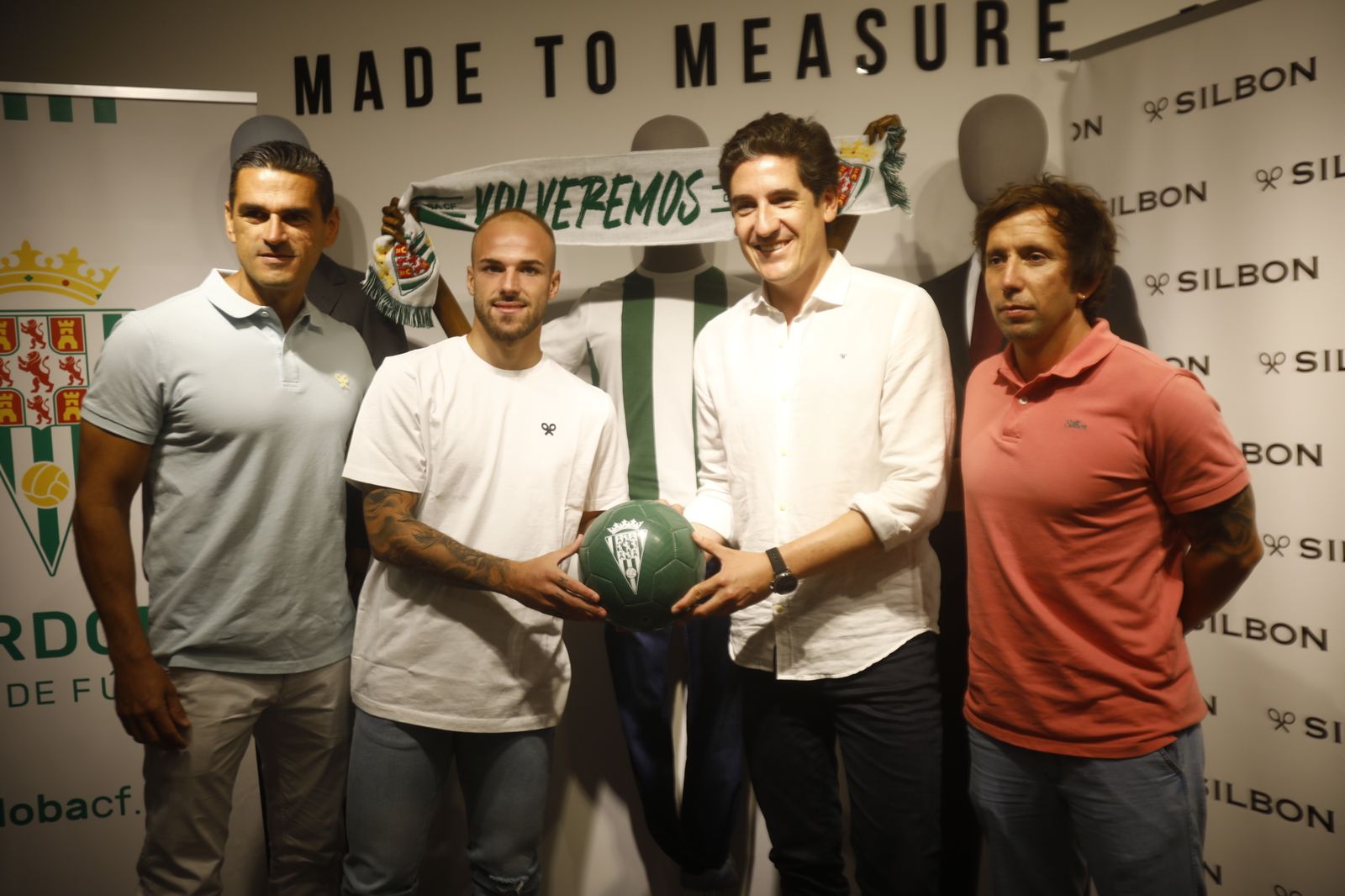Las imágenes de la presentación de Sergio Benito con el Córdoba CF