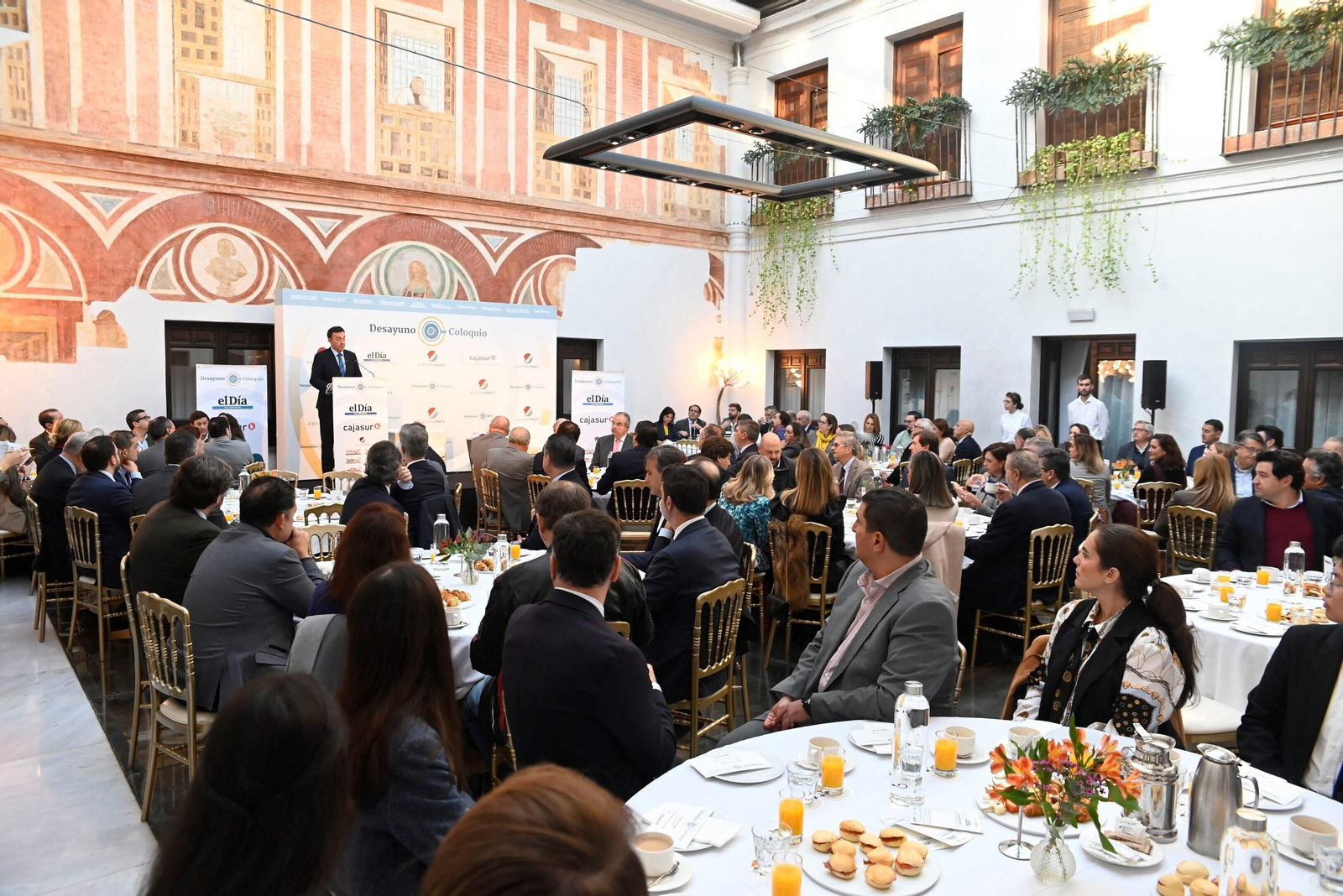 El desayuno coloquio de 'El Día de Córdoba' con Miguel Ángel Tamarit, en imágenes