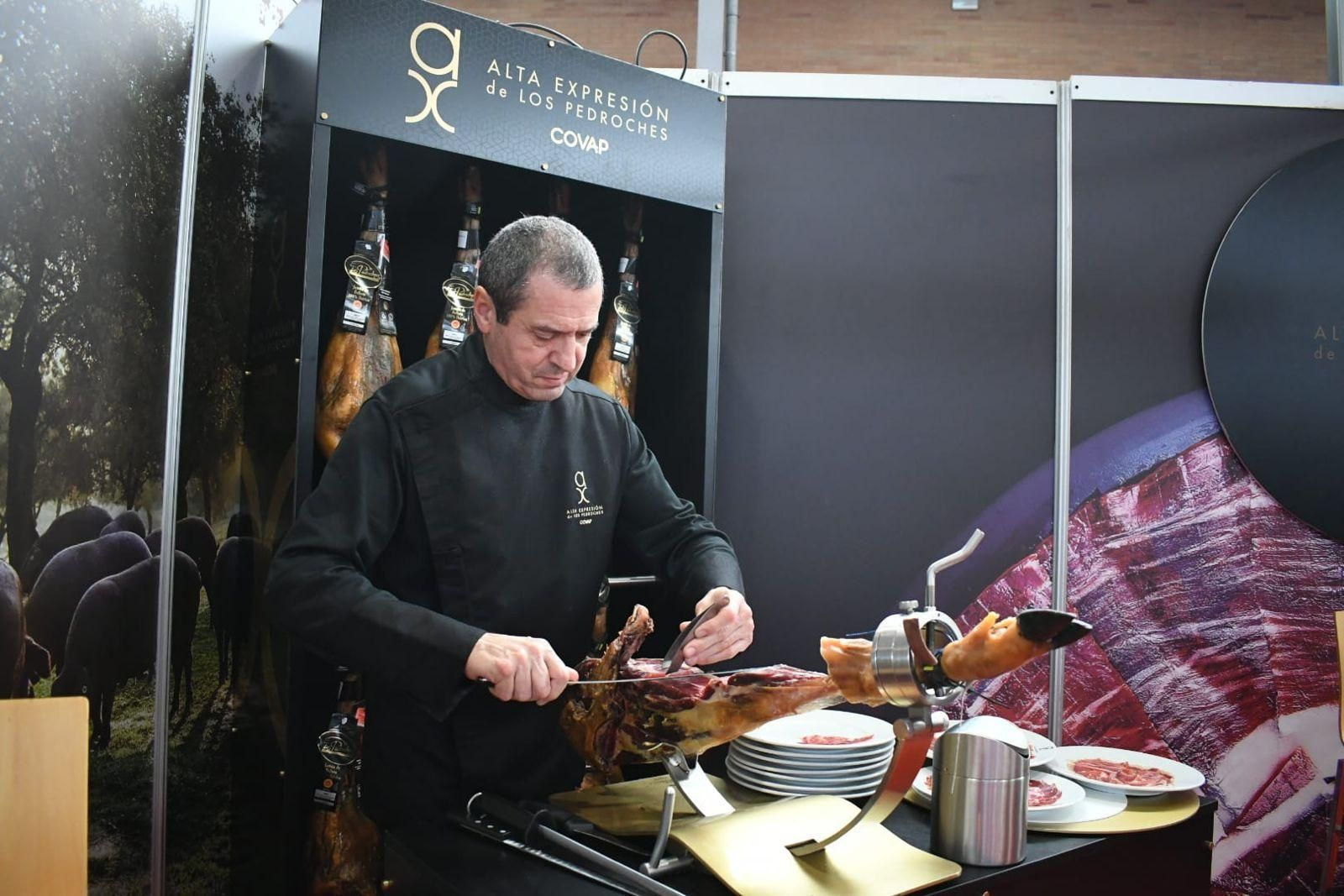 El concurso de mejor cortador en la Feria del Jamón de Los Pedroches, en imágenes