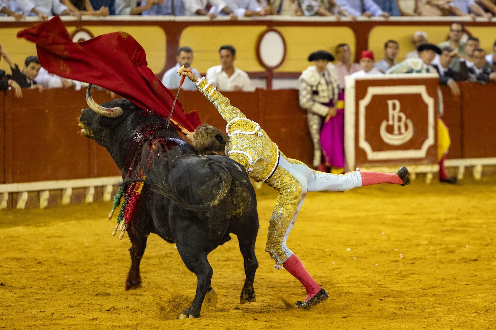 En imágenes, la última corrida de toros del verano en la plaza de El Puerto de Santa María