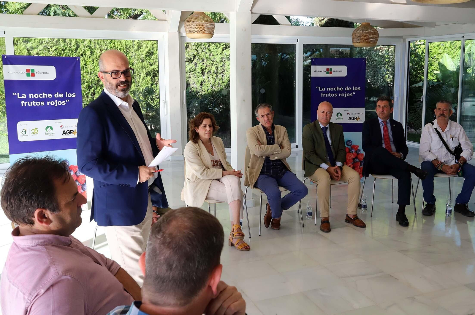 Imágenes de la Jornada "La noche de los frutos rojos"