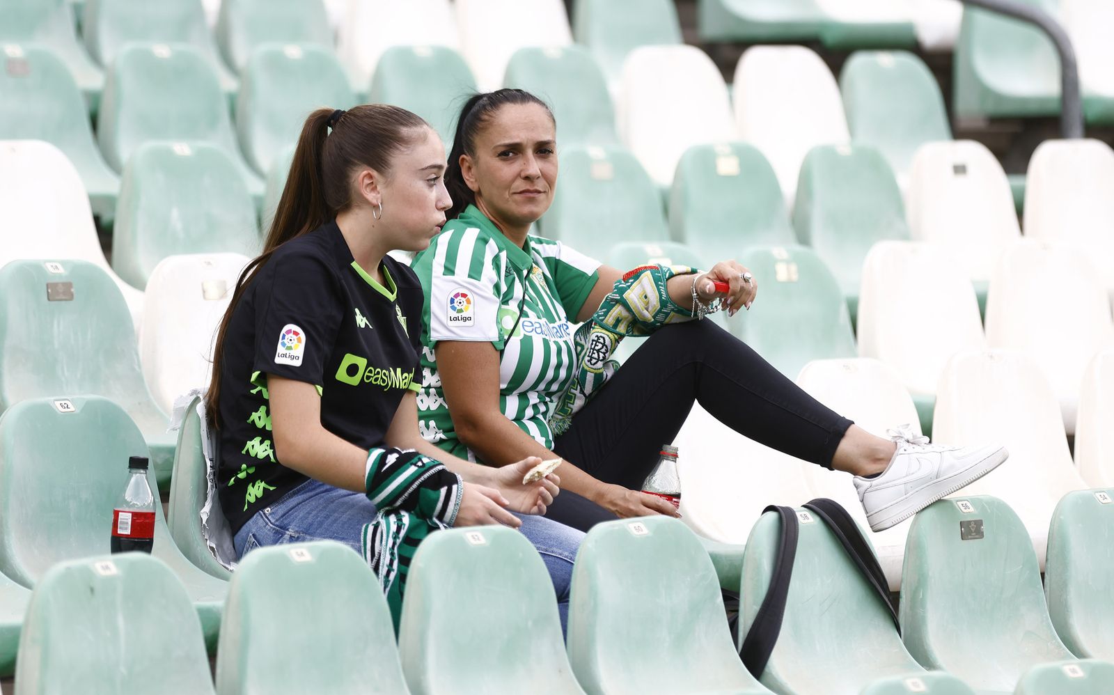 Búscate en las fotos del partido Betis-Villarreal