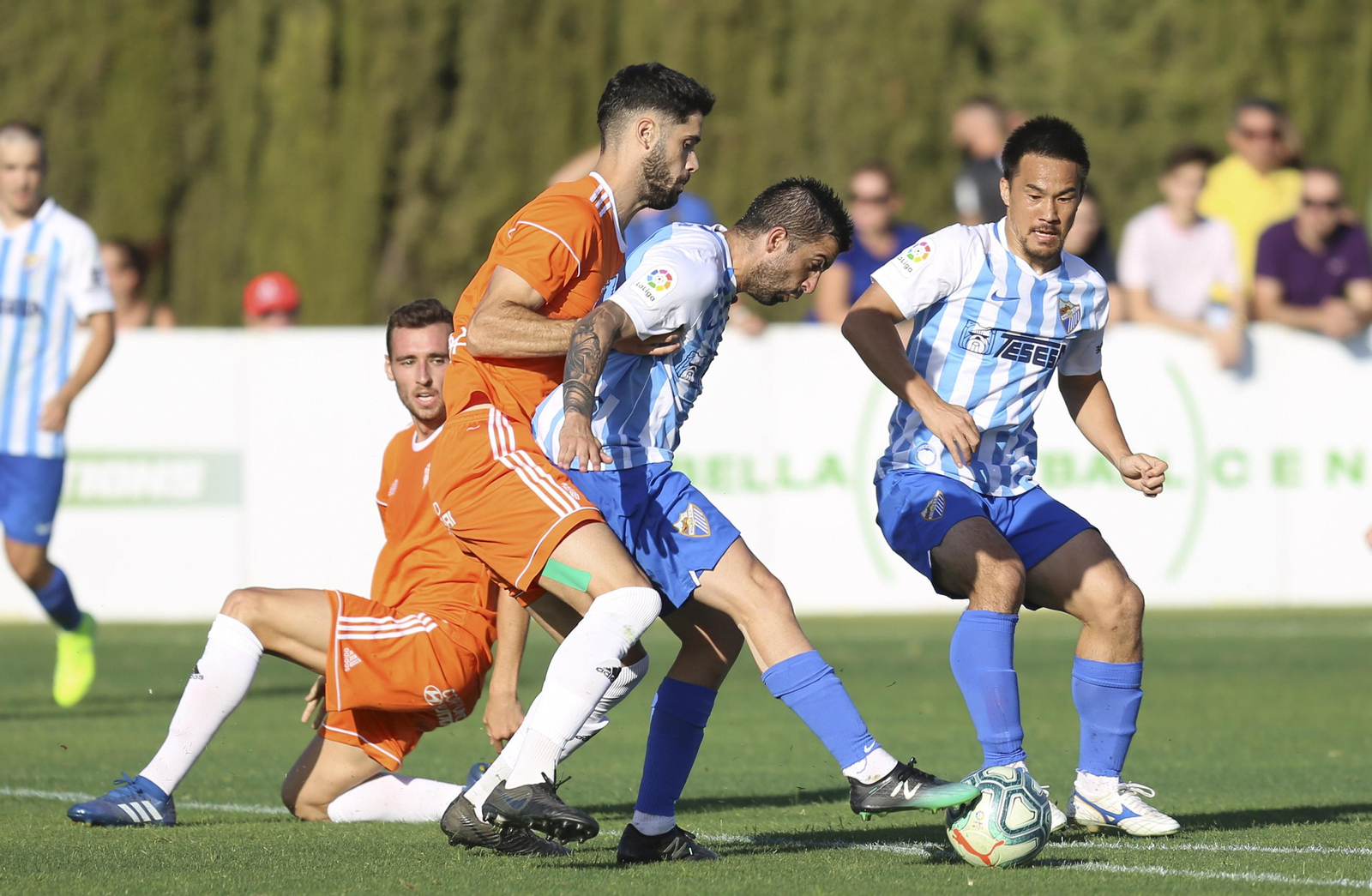 Shinji Okazaki, su fugaz paso por Málaga, en fotos