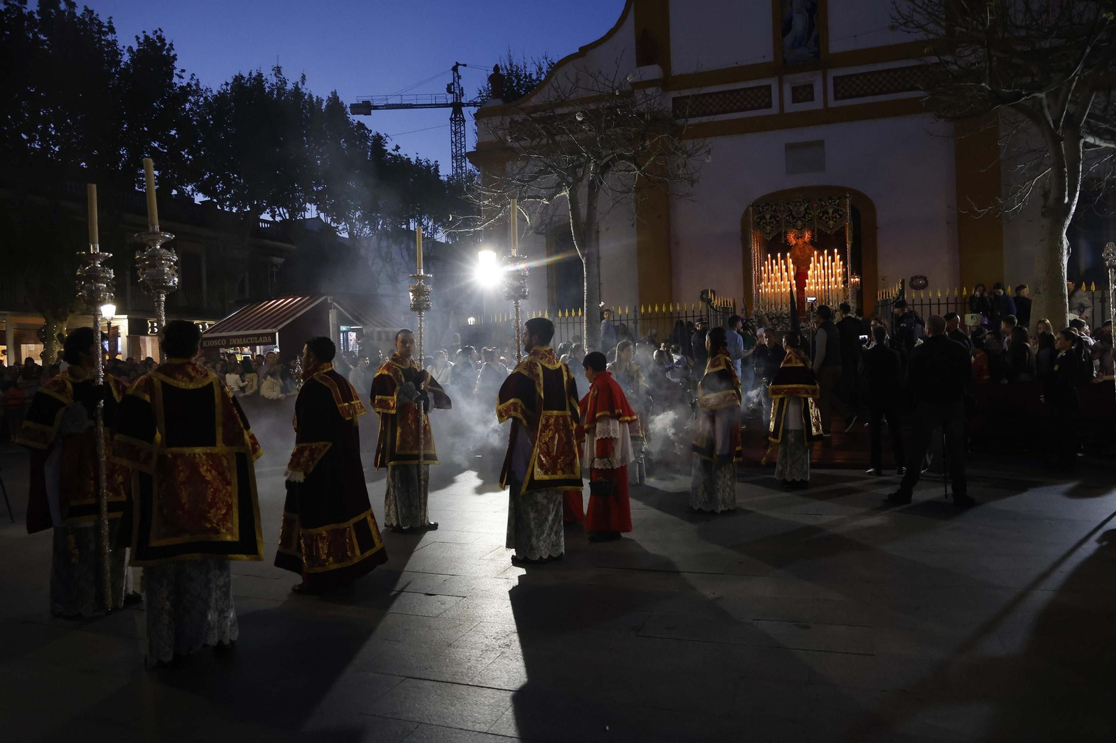 Fotos del Viernes Santo en La Línea: Cristo del Mar, Soledad y Santo Entierro, Cristo del Amor y Amargura