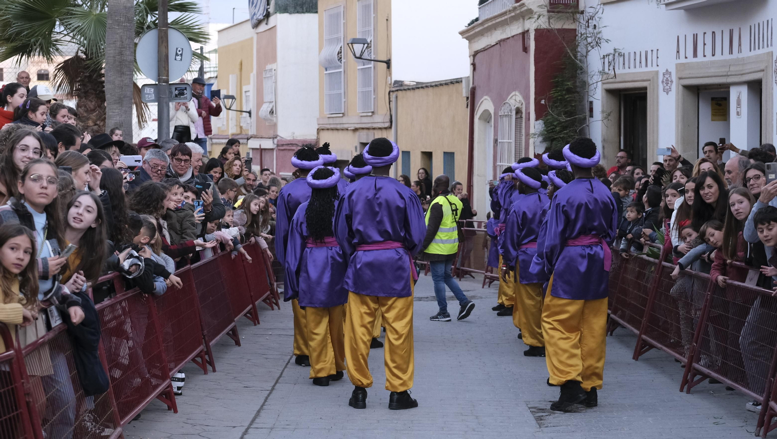 Imágenes de la Cabalgata de los Reyes Magos en Almería