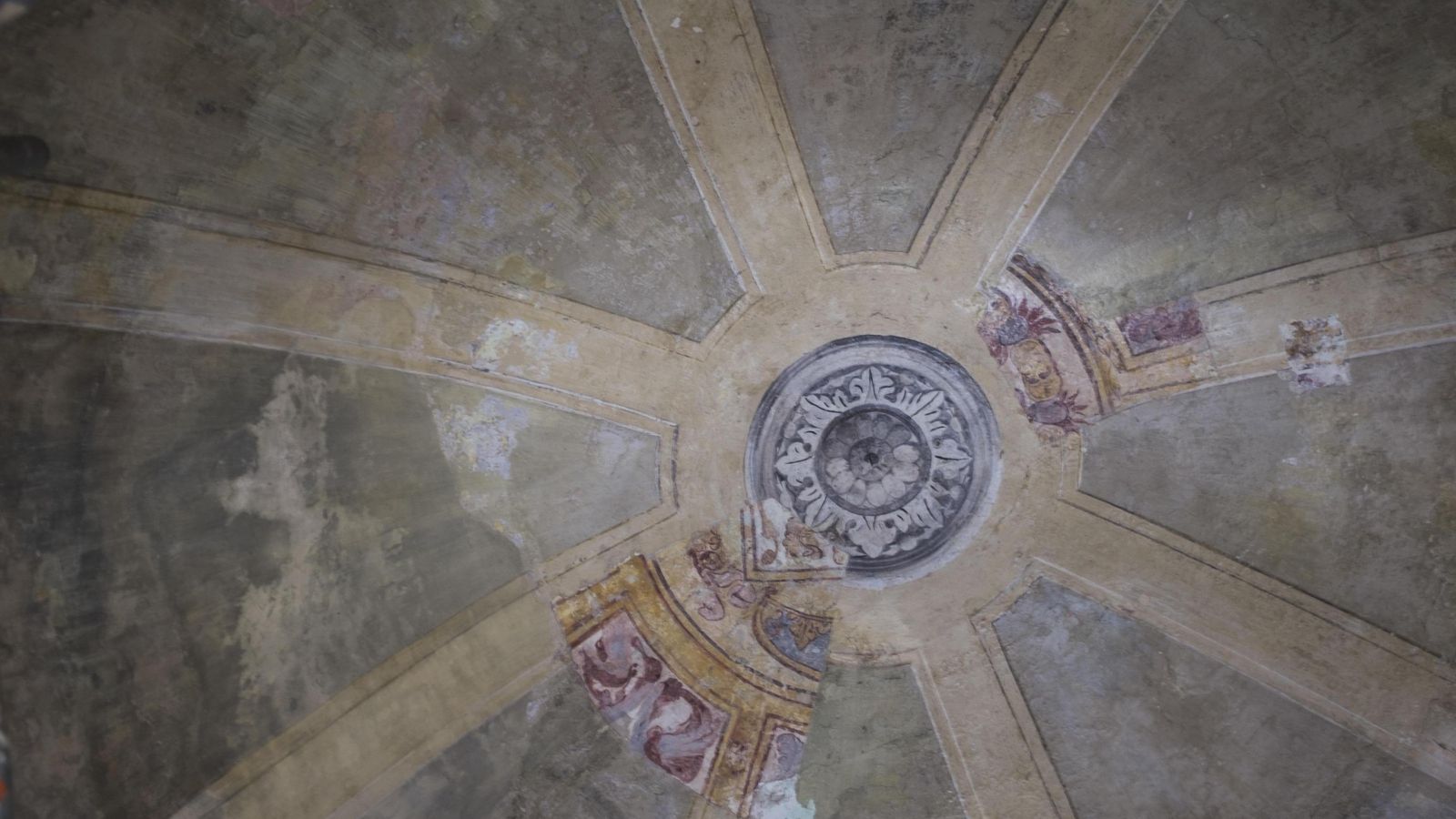 Detalle de la decoración de la cúpula.