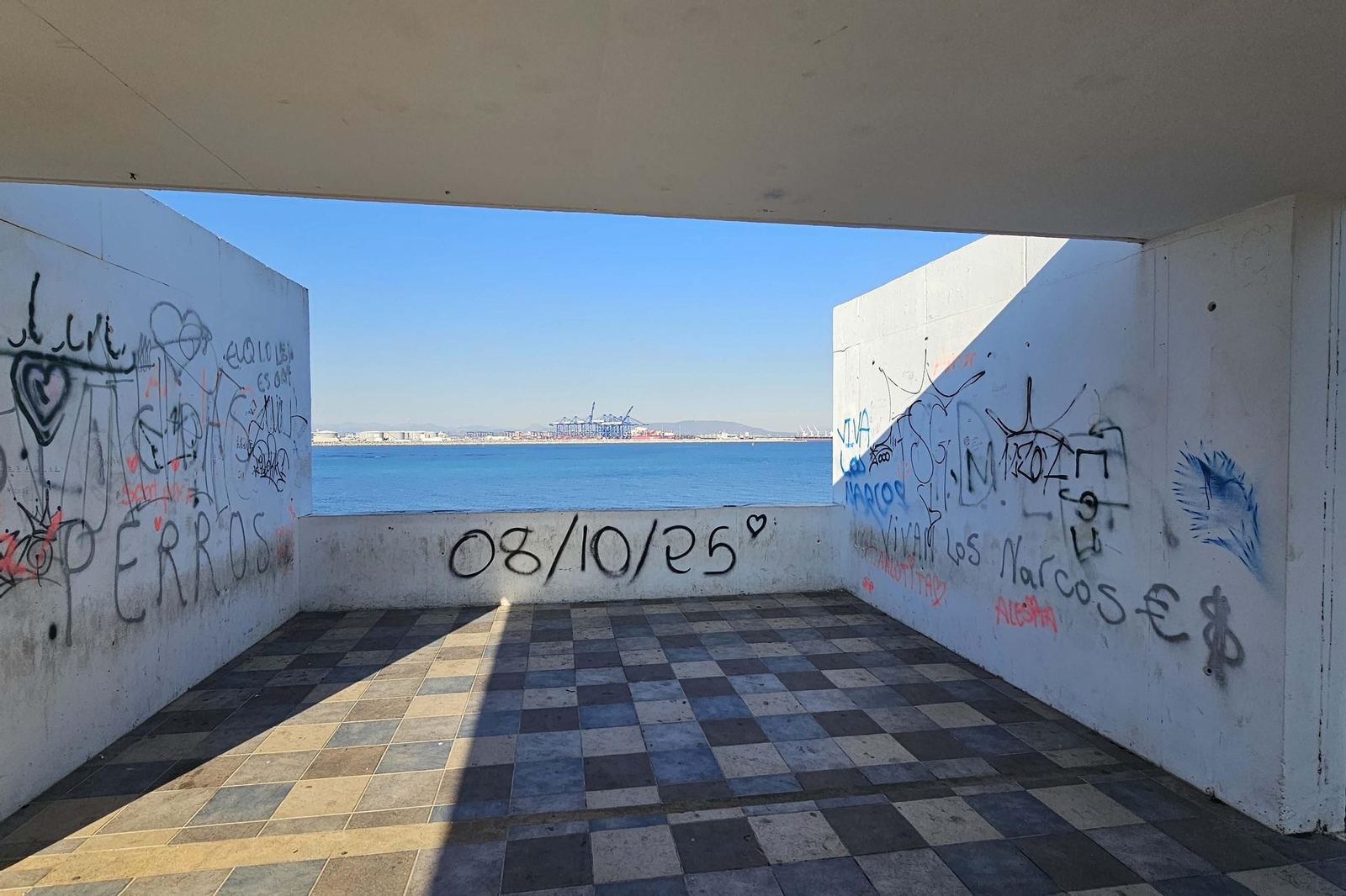 Fotografías del estado del Parque del Centenario de Algeciras