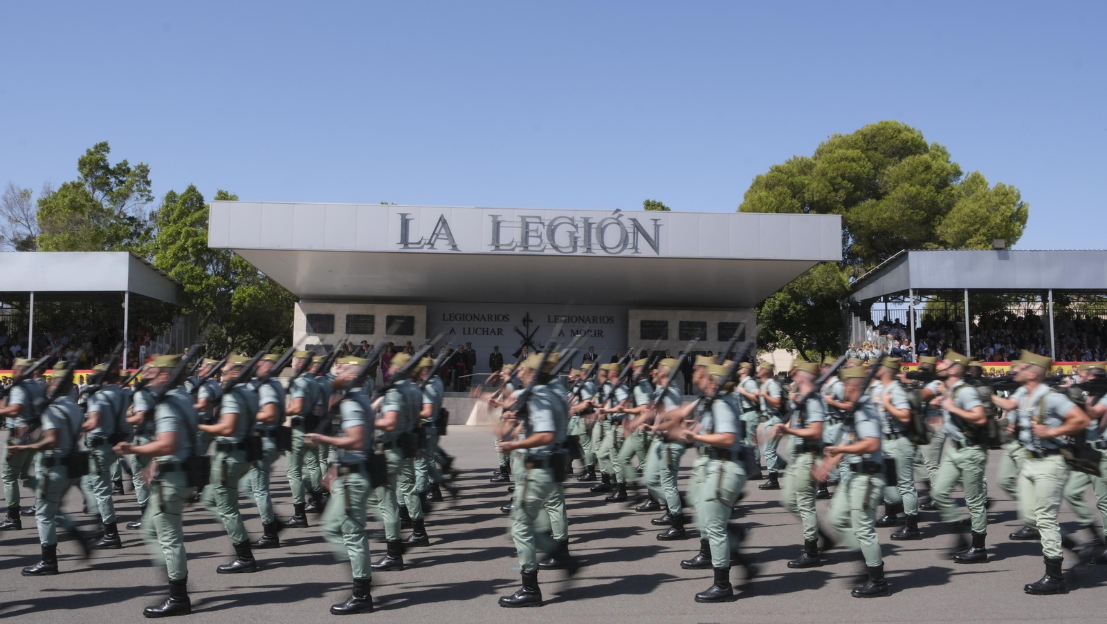 Imágenes del 102 aniversario de La Legión en Almería