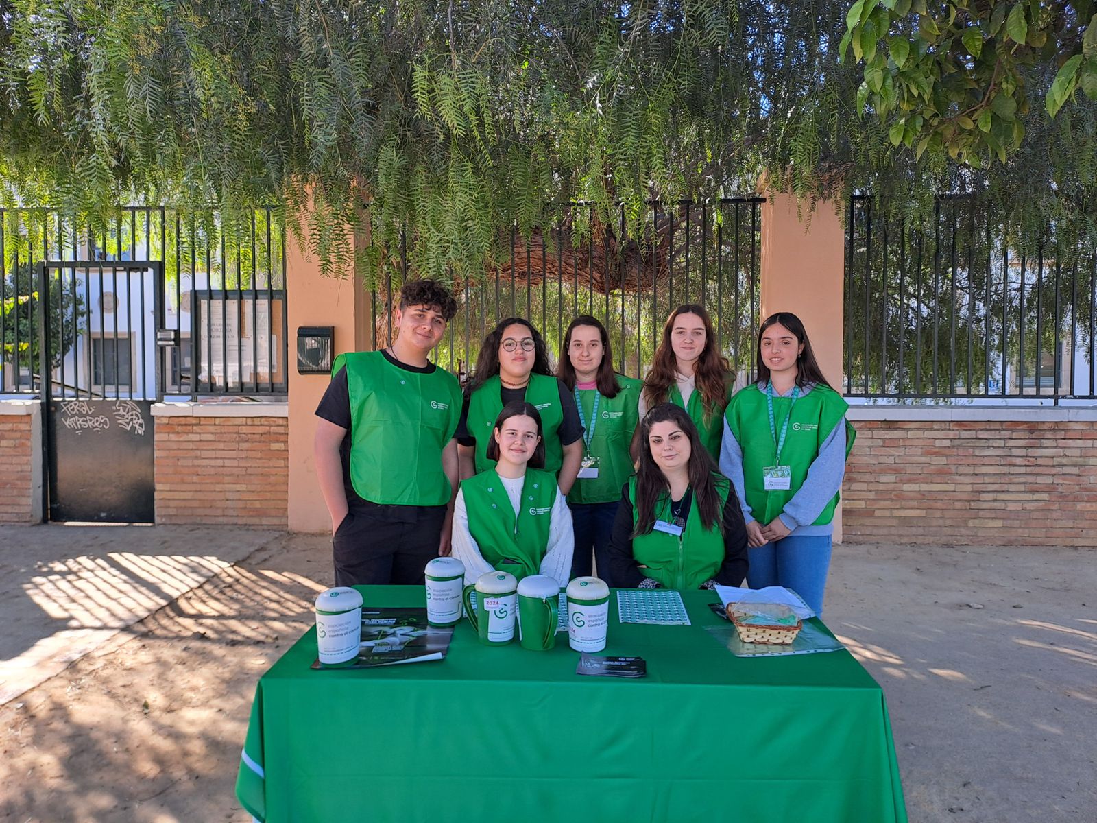 Cuestación de la Junta Local de Jerez de la Asociación Española Contra el Cáncer, el pasado mes de mayo.