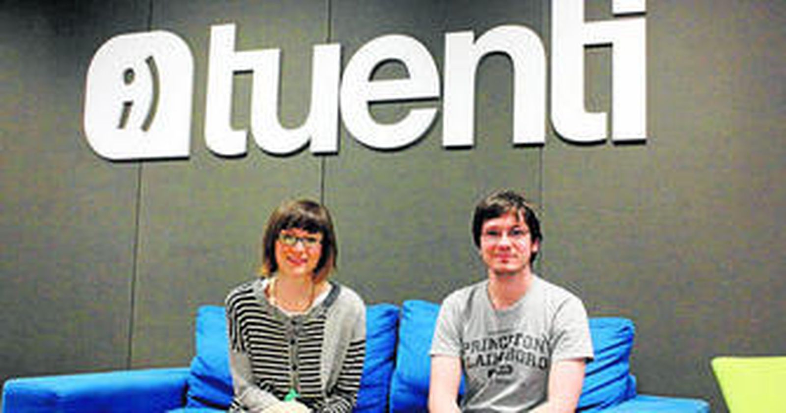 Rosa Gutiérrez y Jorge Rodríguez llevan ocho meses trabajando en Tuenti gracias a su concurso de programación.