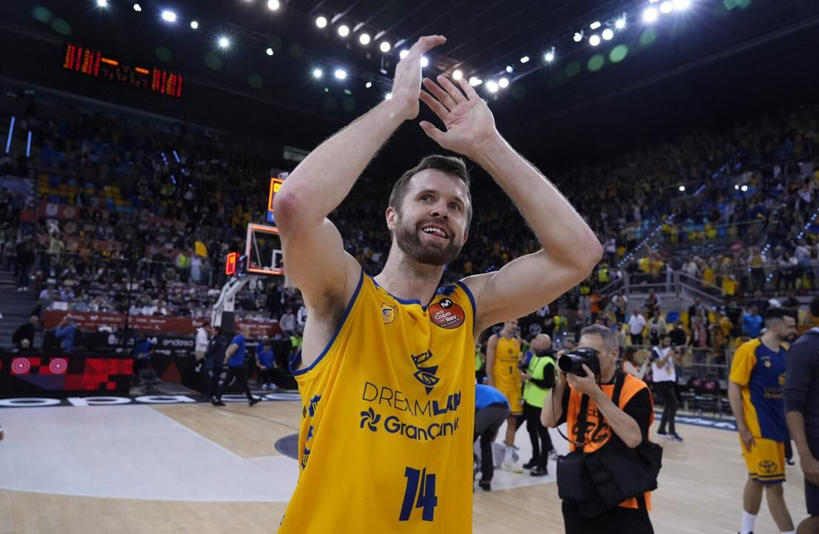 Dreamland Gran Canaria-Valencia Basket: El anfitrión presenta candidatura (79-65) Dreamland Gran Canaria-Valencia Basket: El anfitrión presenta candidatura (79-65)