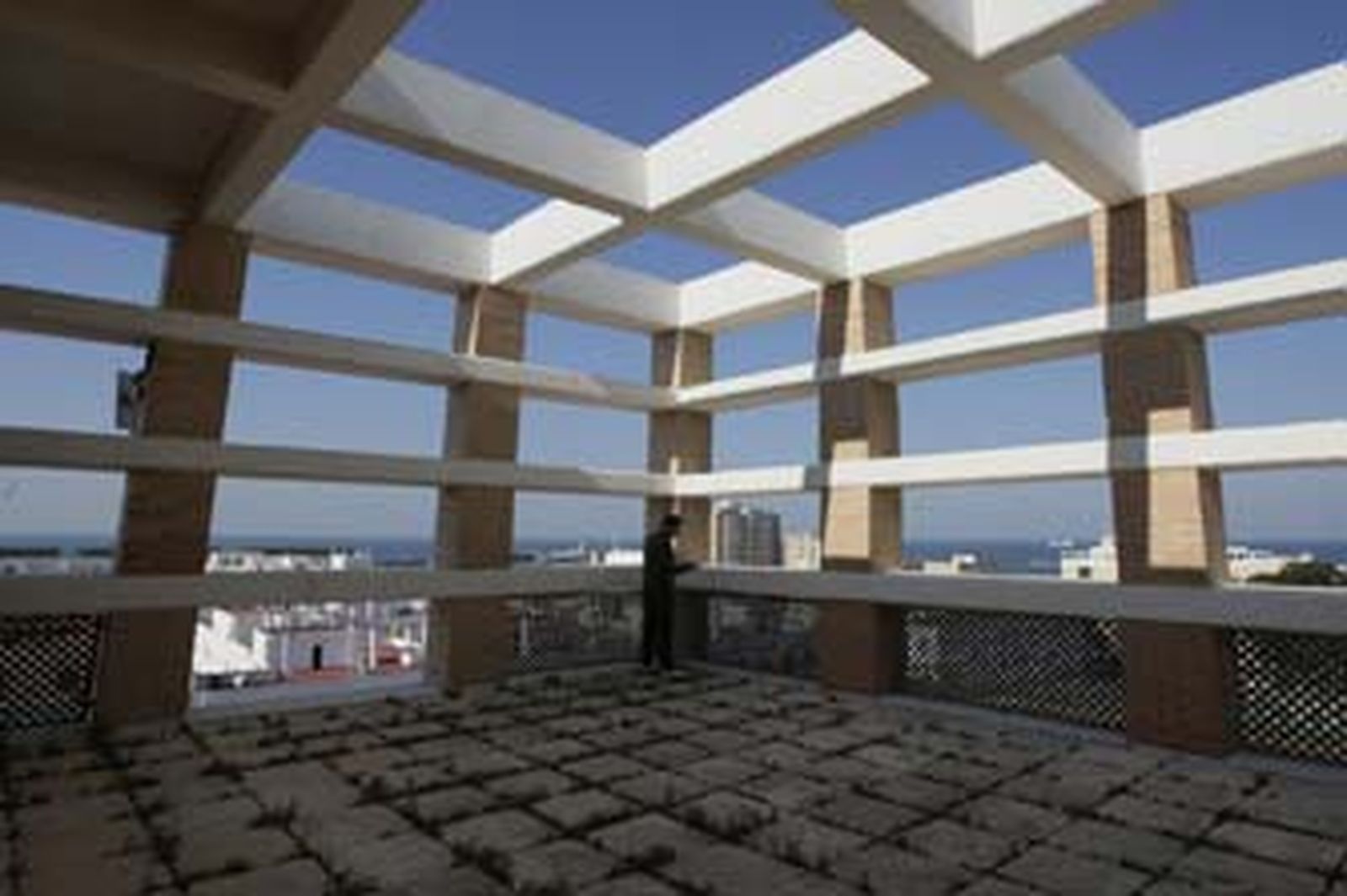 En lo más alto de la torre del CENTI irá el despacho oficial del rector. /Julio González