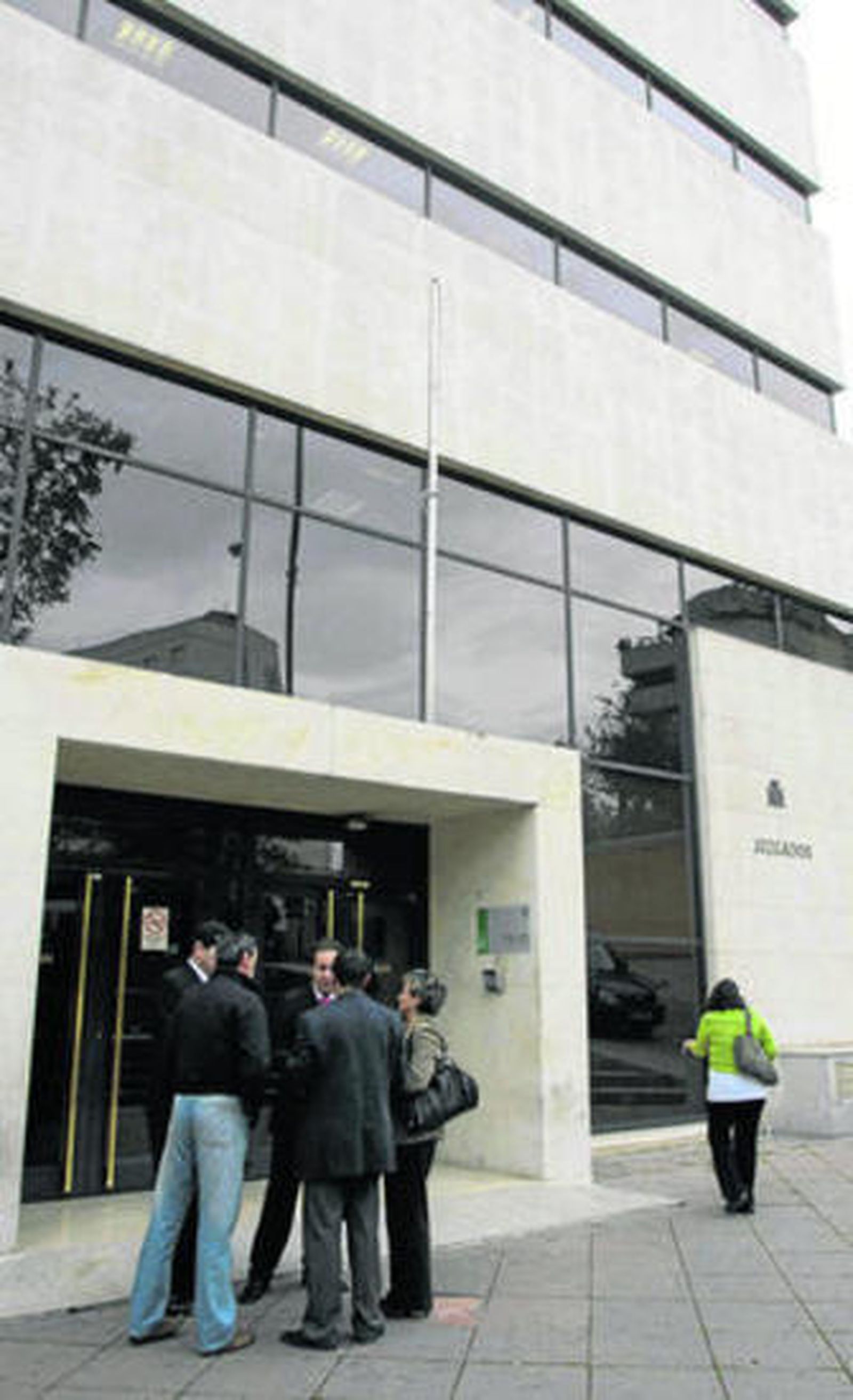 Juzgados de la Caleta.