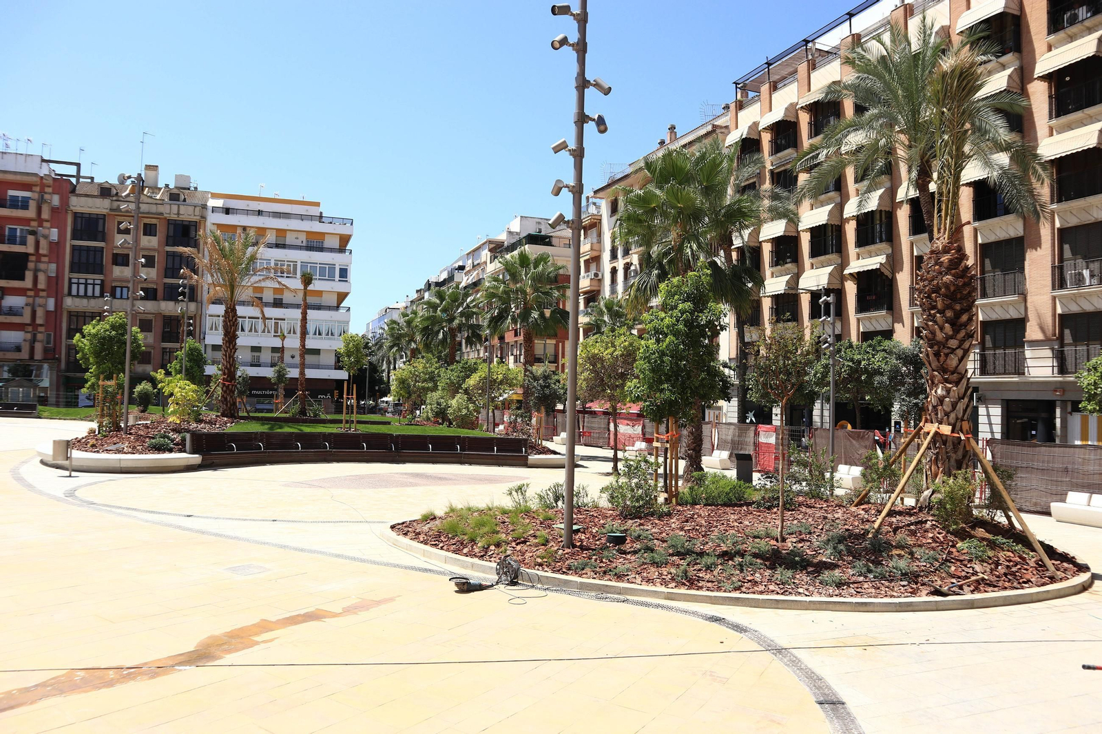 Así ha quedado la Plaza de La Merced tras la remodelación, en imágenes