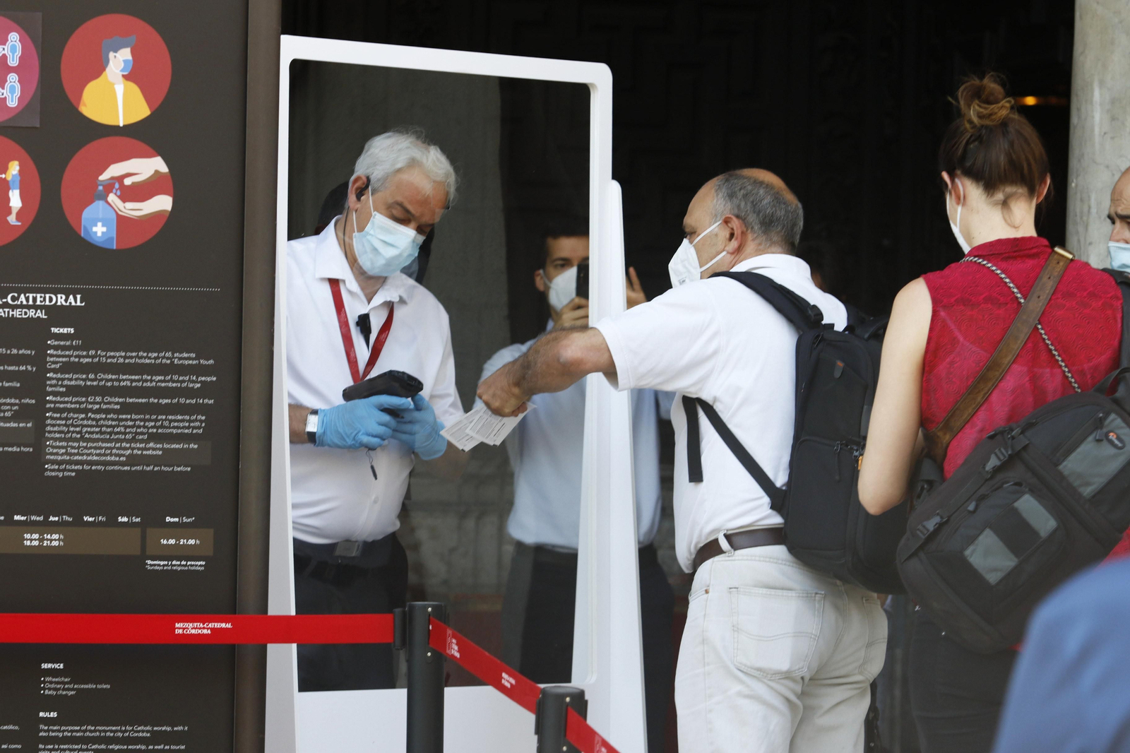 Las fotografías de la reapertura al turismo de la Mezquita-Catedral
