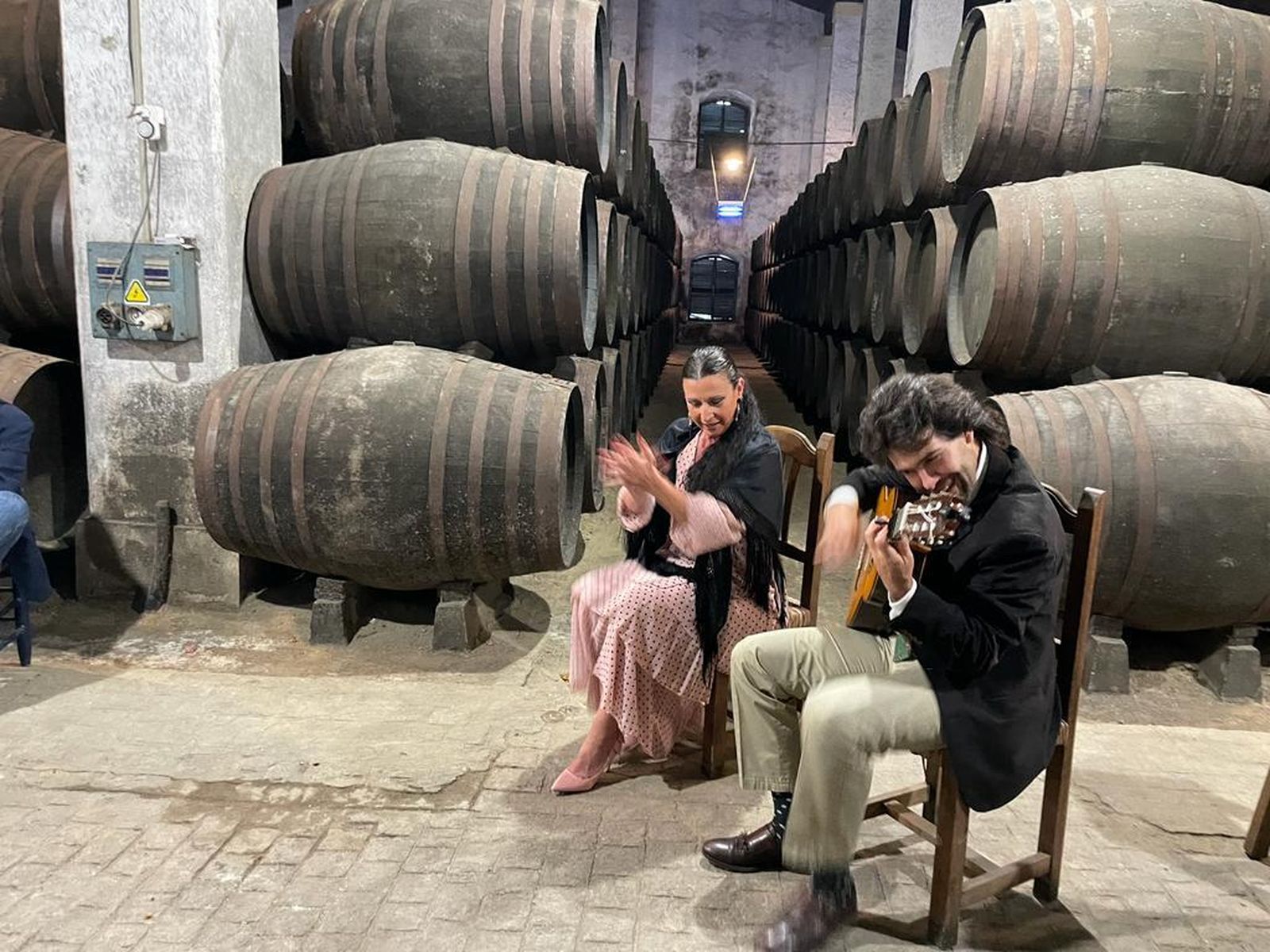 Bodegas Cayetano del Pino anuncia sus I Veladas de Verano con flamenco en directo.