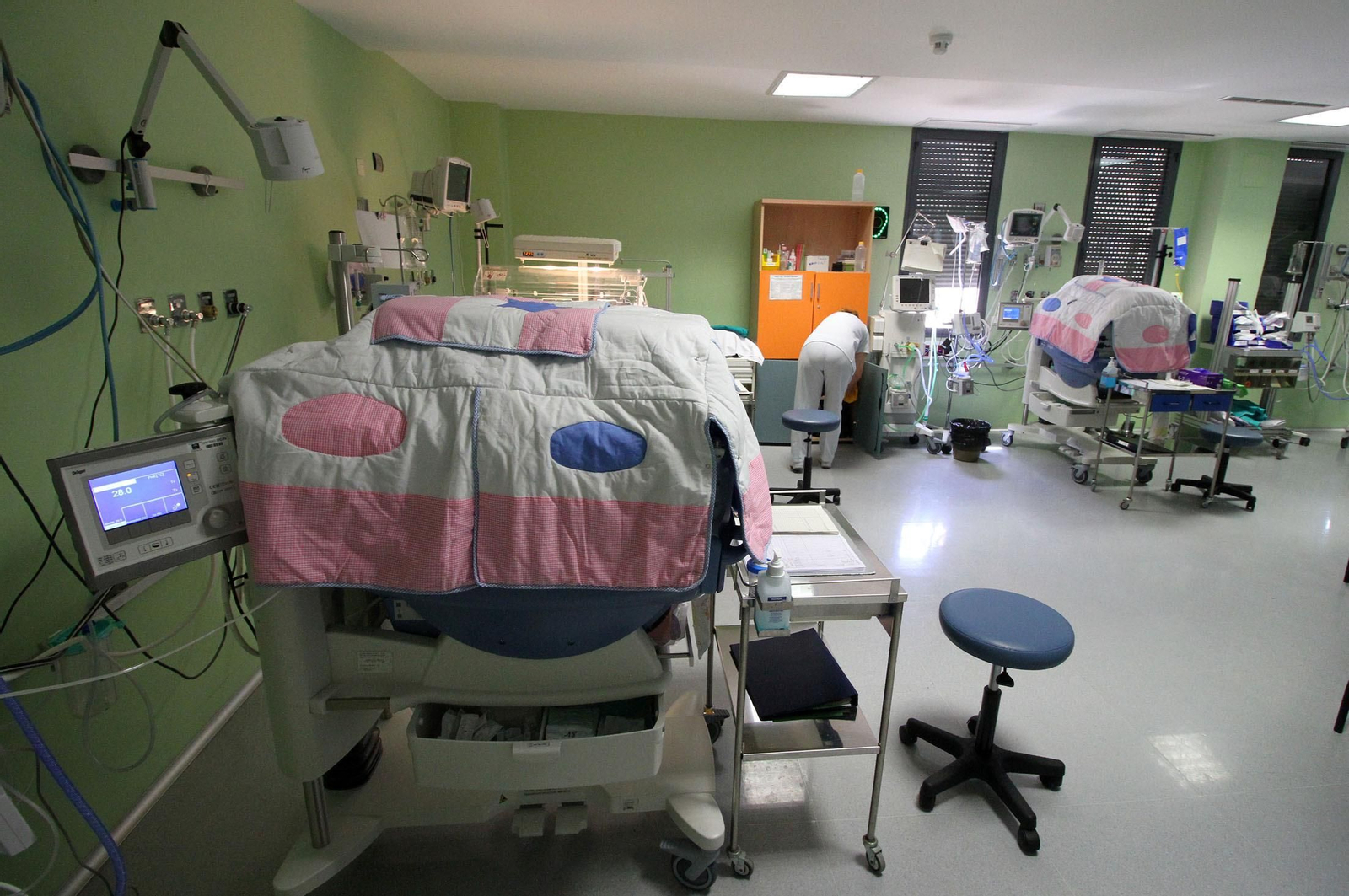 La UCI Pediátrica ha arrancado con tres puestos que pueden ser ampliables.