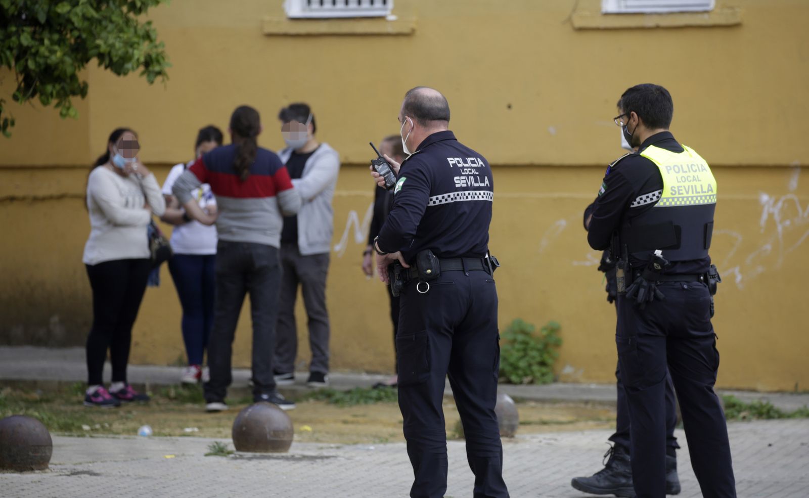 Imágenes del dispositivo policial para encontrar al autor del atropello