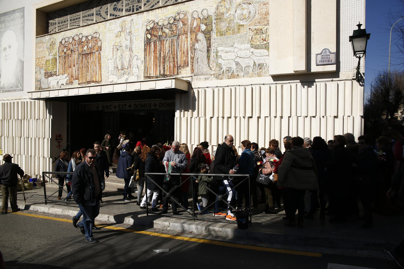 Granada se rinde de nuevo a Fray Leopoldo