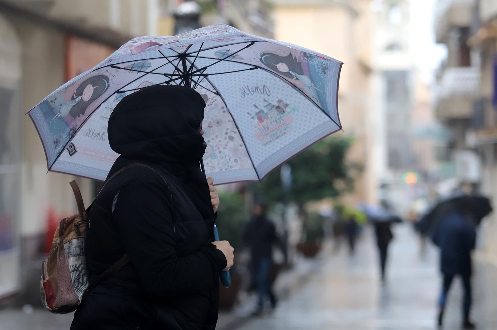 Imágenes del lunes 5 de diciembre en Huelva