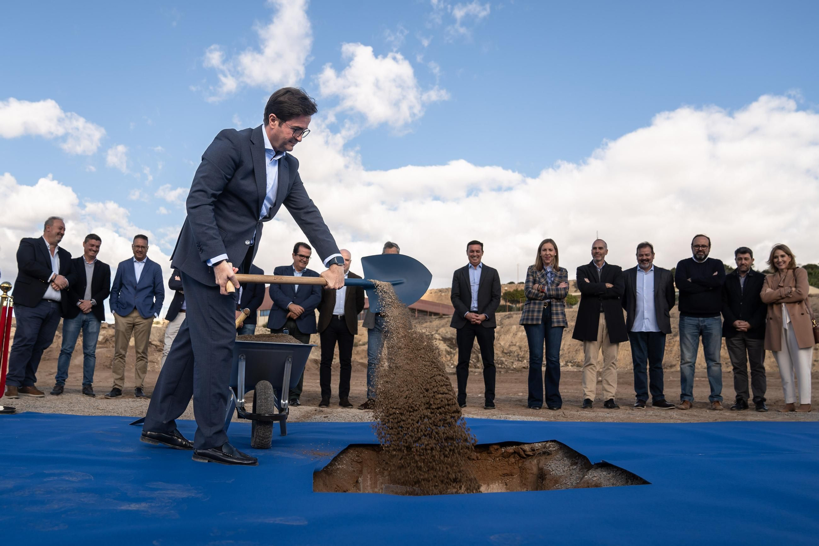 Francisco Góngora, alcalde de El Ejido, en el acto de colocación de la primera piedra del nuevo Pabellón.