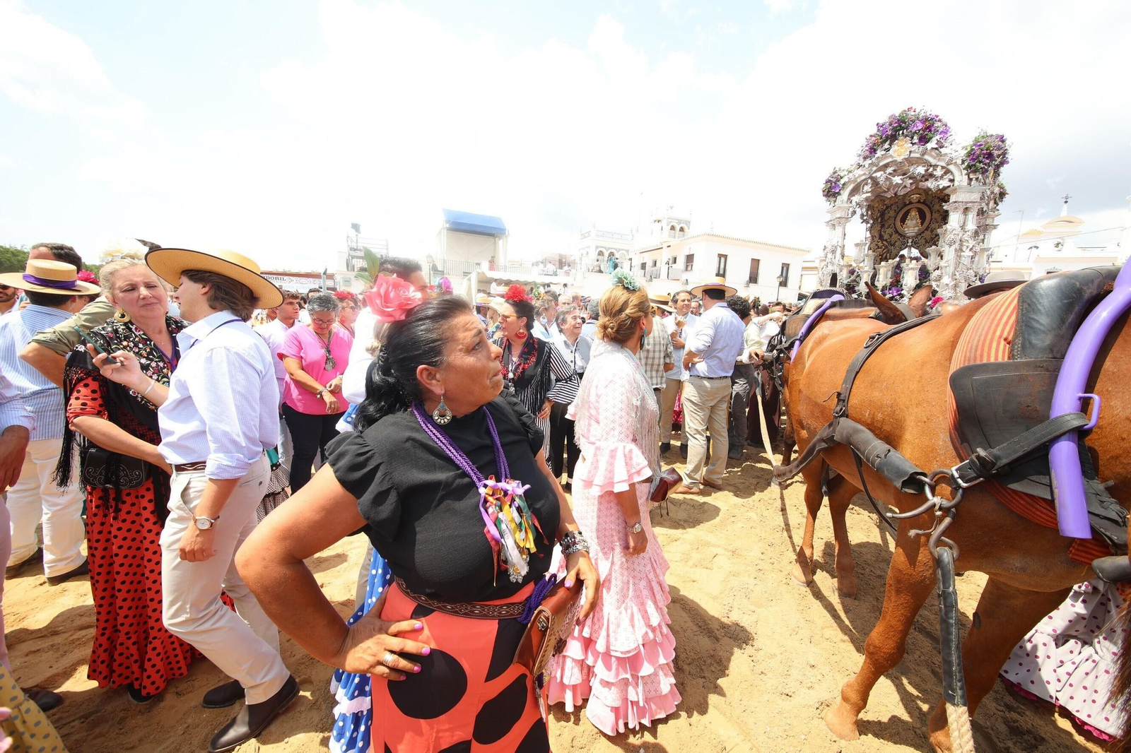 La Hermandad del Rocío de Jerez se presenta ante la Virgen