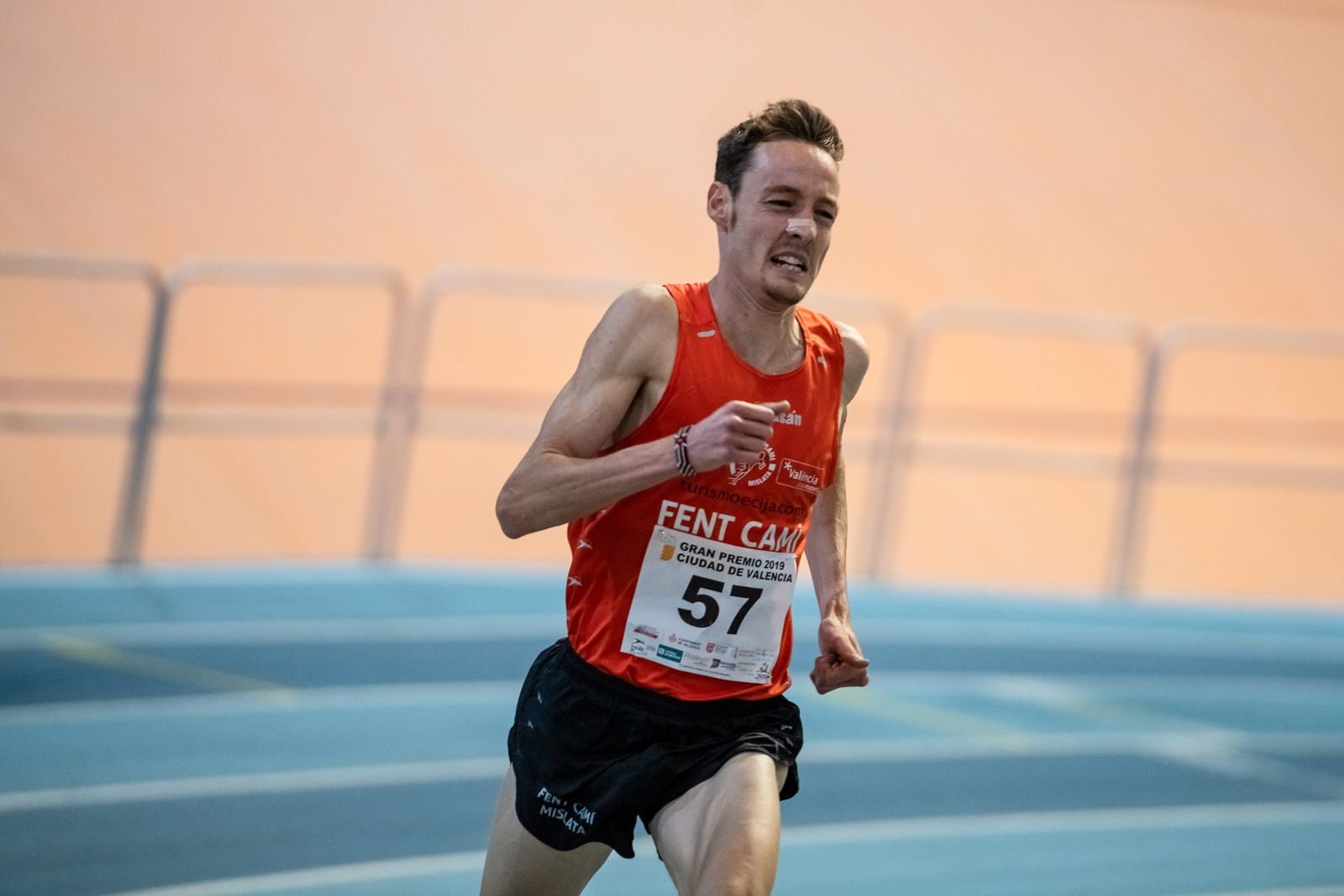 David Palacio, en una reciente participación en una carrera bajo techo.