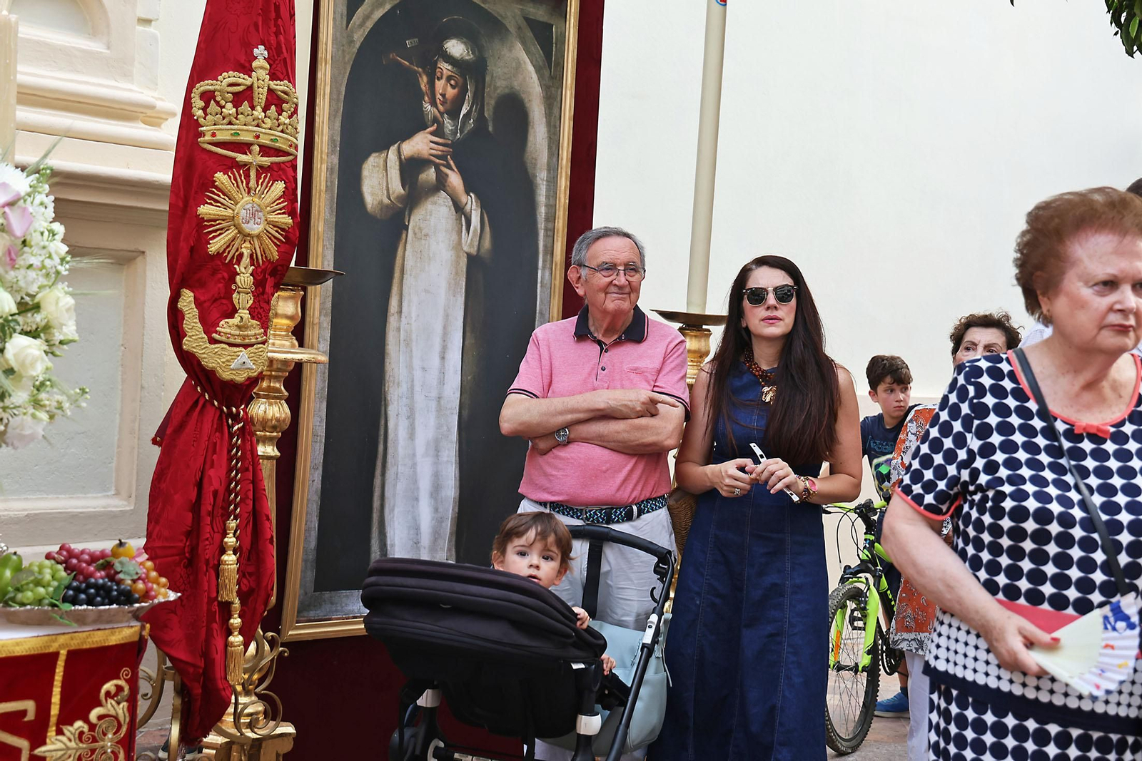 Imágenes de la procesión del Corpus Christi por las calles de Huelva